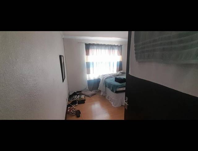 2 BEDROOM APARTMENT FOR SALE IN VORNA VALLEY